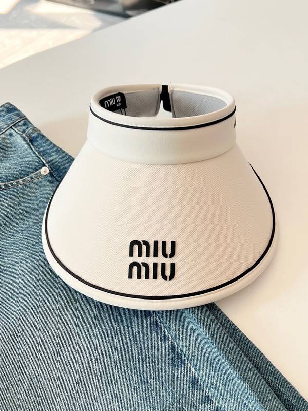 Miu Miu Hat MUH00206